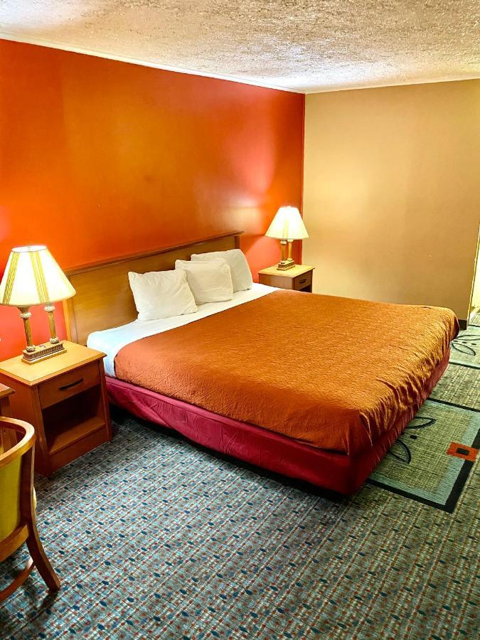 Plaza Inn Springfield Ngoại thất bức ảnh