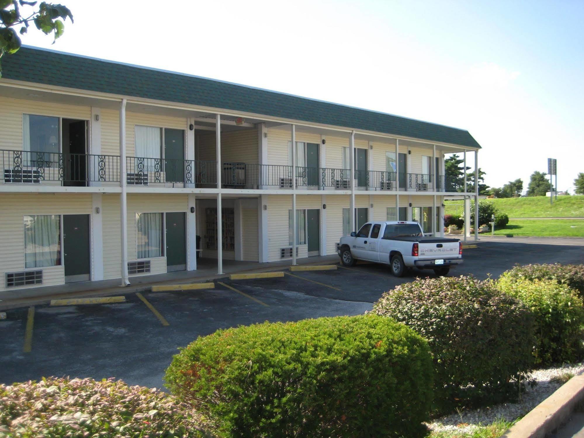 Plaza Inn Springfield Ngoại thất bức ảnh